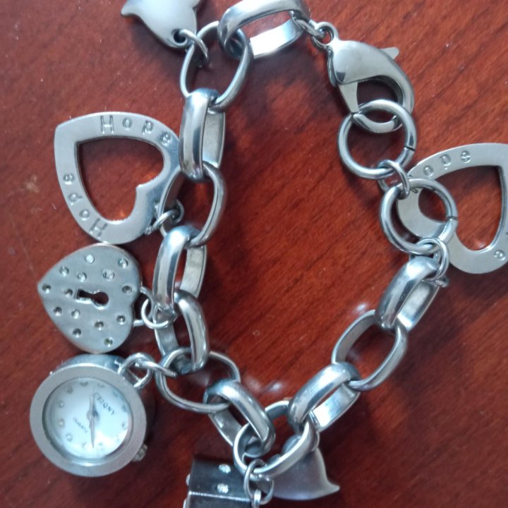 Браслет с часами