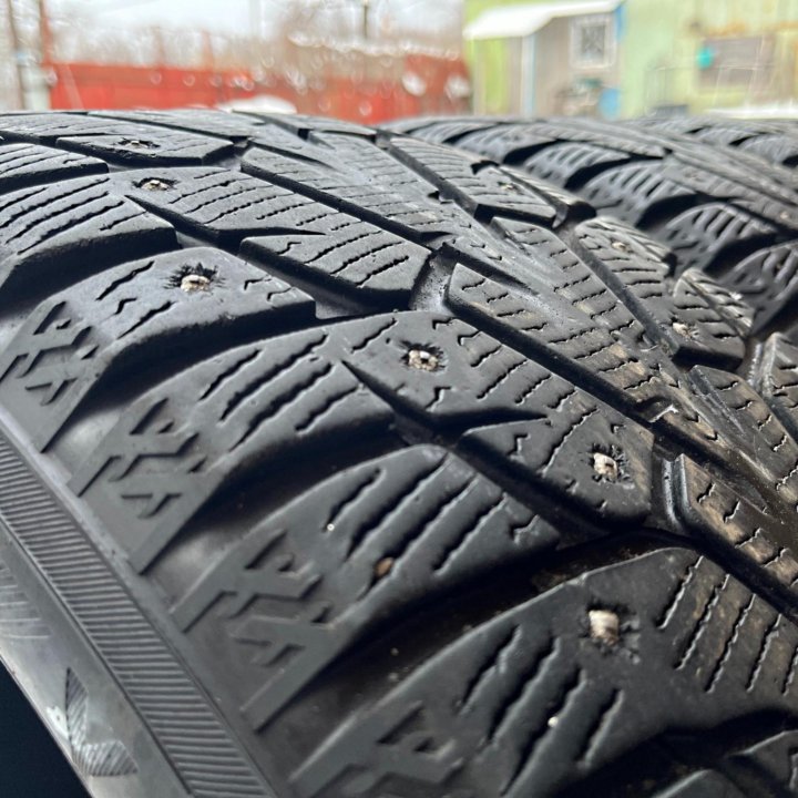 Зима Yokohama Ice Guard IG55 235/55 R19 105T