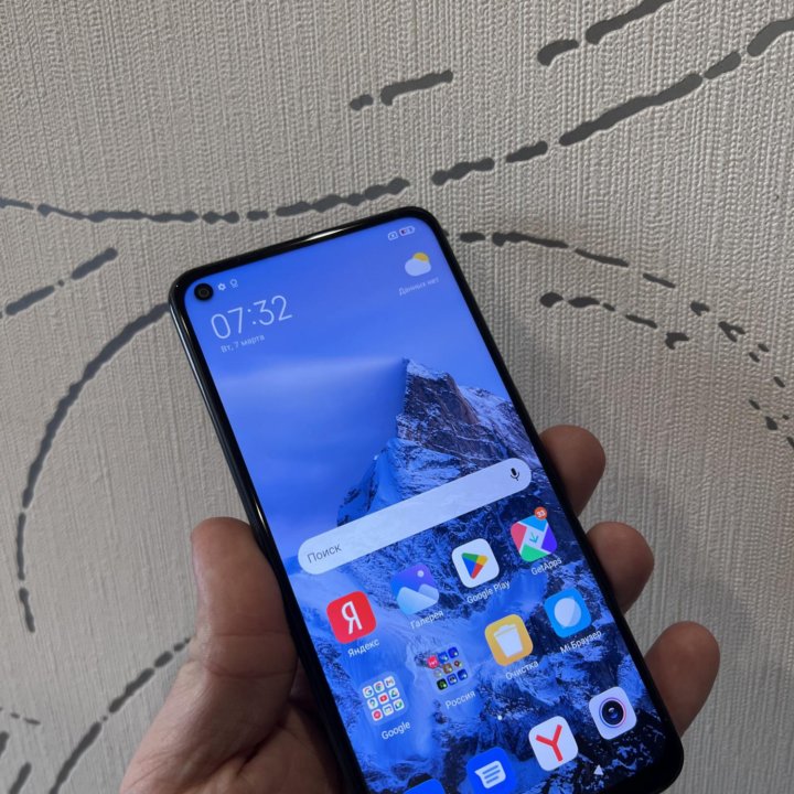 Продам Xiaomi Redmi Note 9 4/128Gb