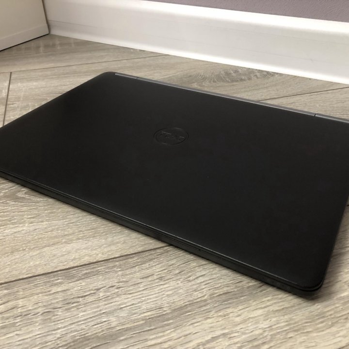 Мощный Dell Latitude Мощный i5-6300U\Ssd M2