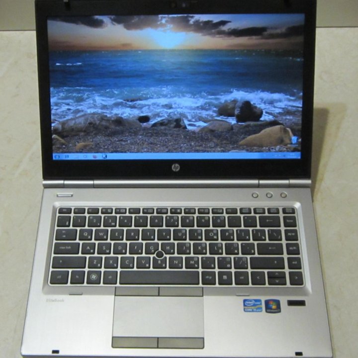 HP EliteBook 14