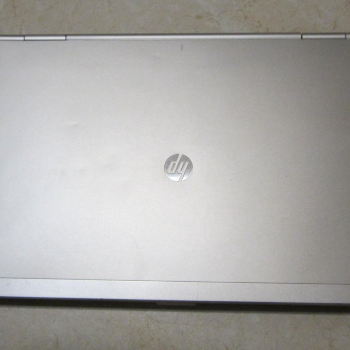 HP EliteBook 14