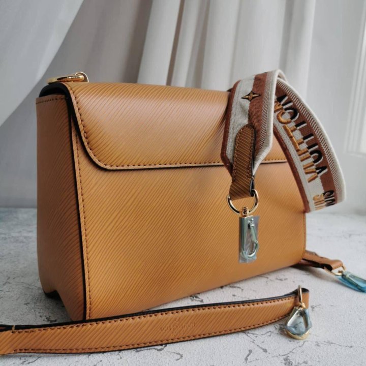 Сумка Louis Vuitton