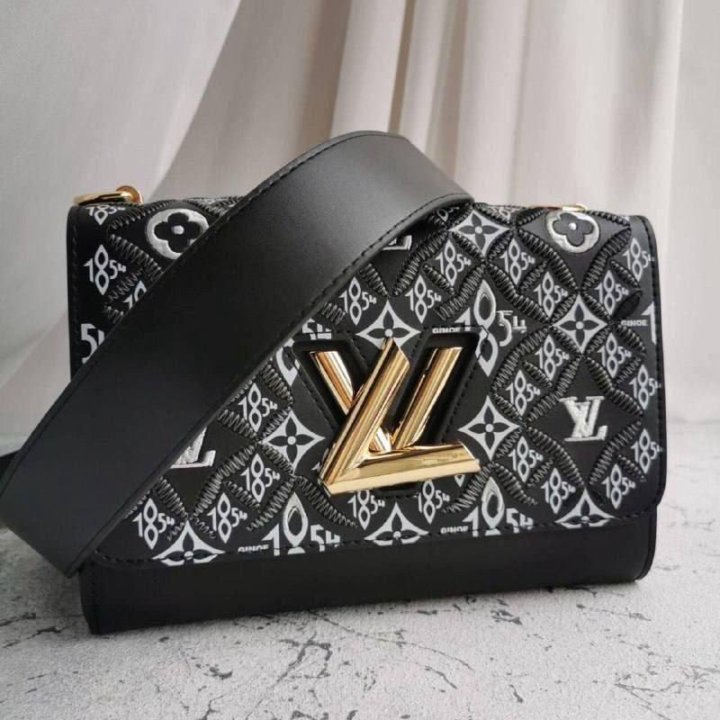 Сумка Louis Vuitton
