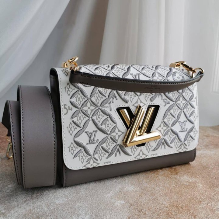 Сумка Louis Vuitton