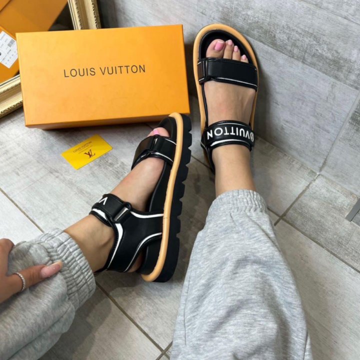 Сандали Louis Vuitton 36-40 р