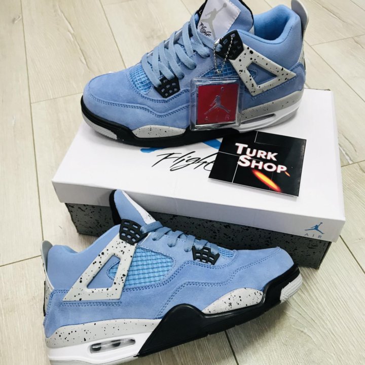 Кроссовки Nike Air Jordan Retro 4