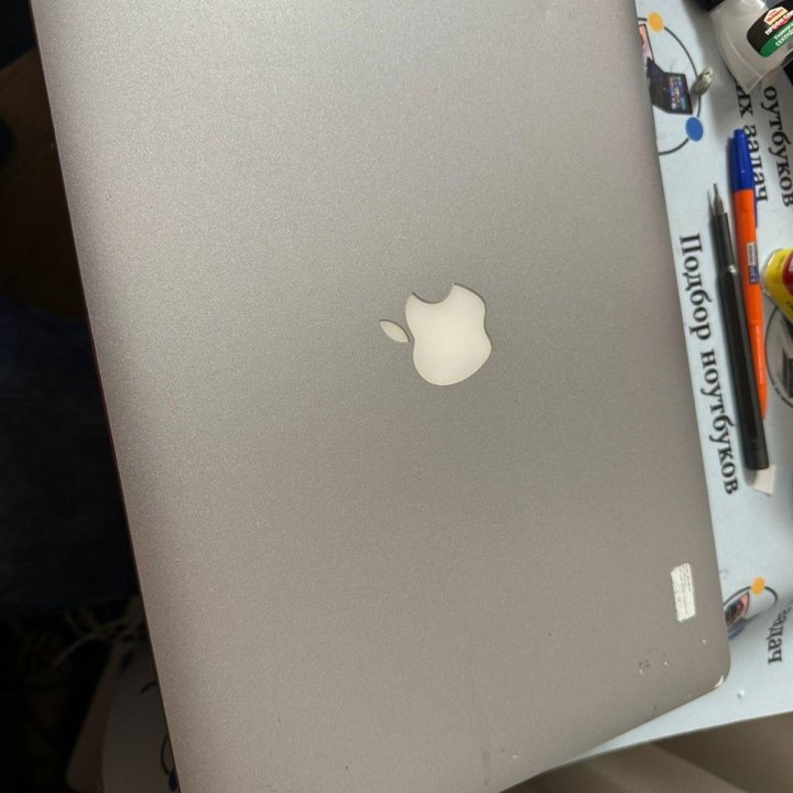 MacBook Pro 15 late 2013, 1 цикл , 16gb, GeForce 7