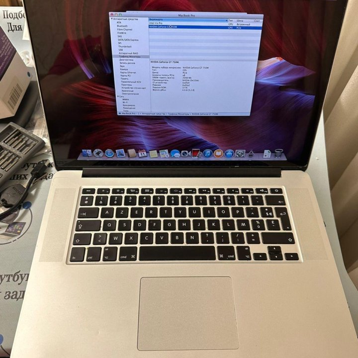 MacBook Pro 15 late 2013, 1 цикл , 16gb, GeForce 7