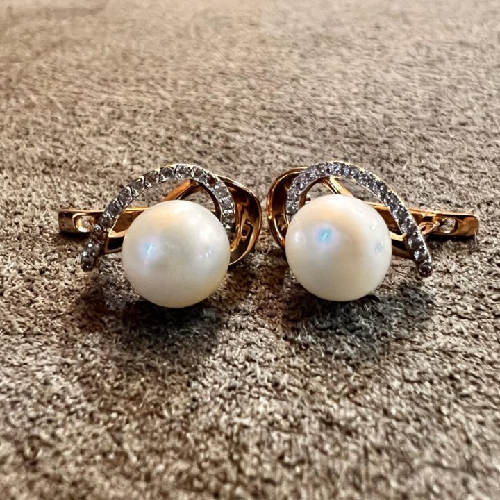 Золотые серьги