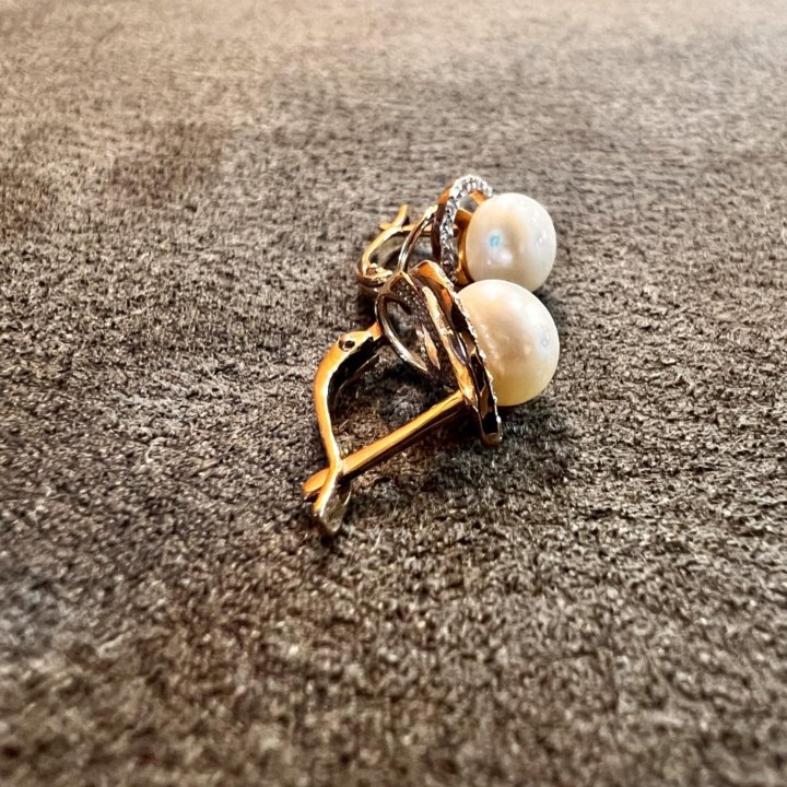 Золотые серьги