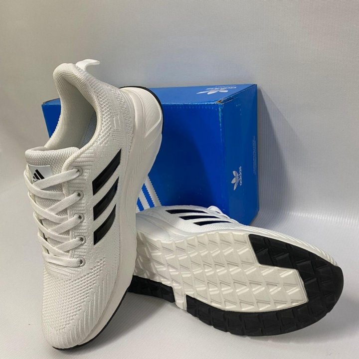 Кроссовки Adidas 39-45 лето артикул 925 белый