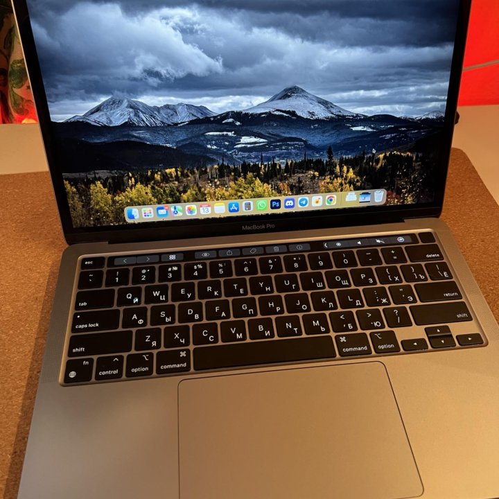 Apple MacBook Pro 13 2020 m1 8/256