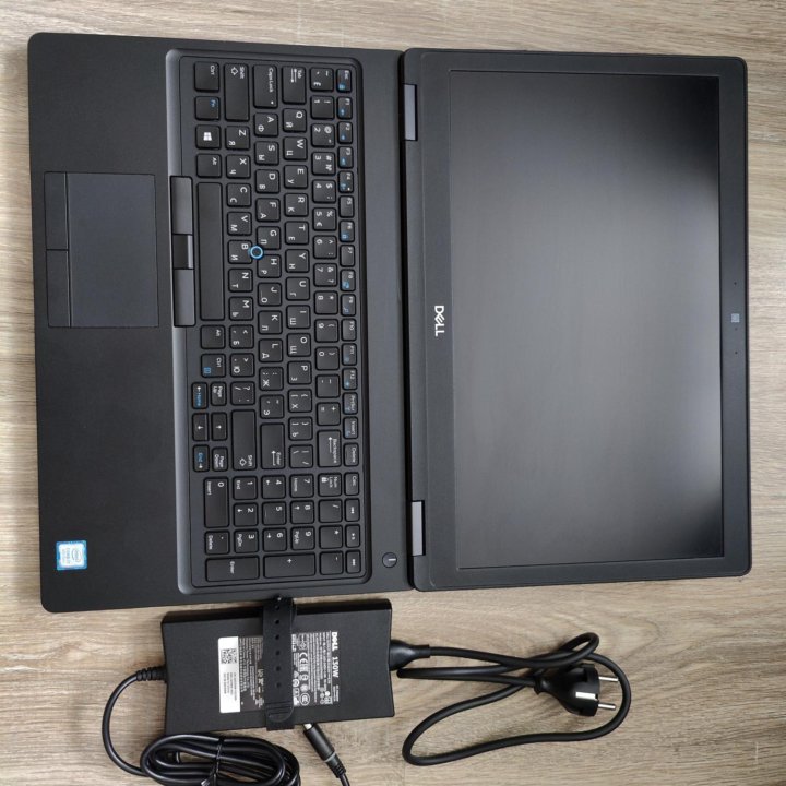 Ноутбук Dell Precision 3530