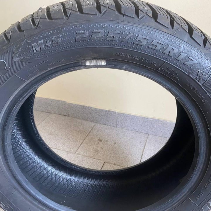 Goodyear Ultragrip 600