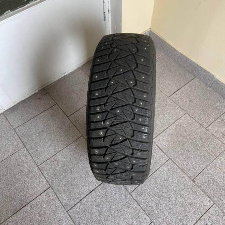 Goodyear Ultragrip 600