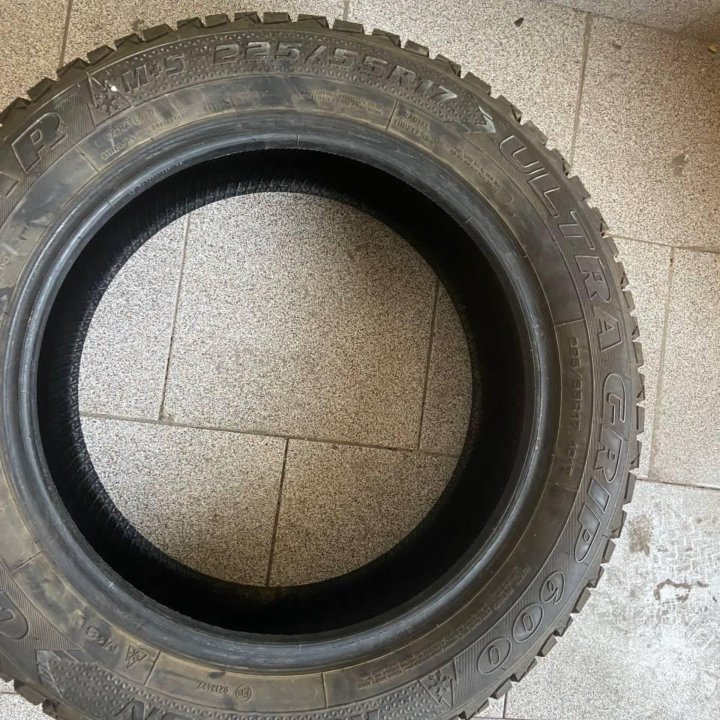 Goodyear Ultragrip 600