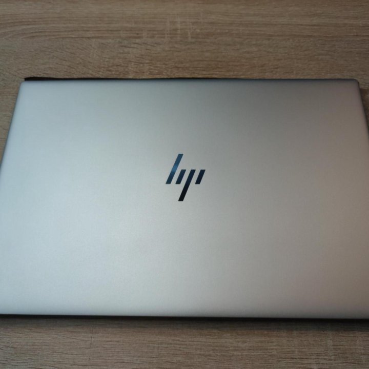 Ноутбук HP Envy 15-ep1027ur