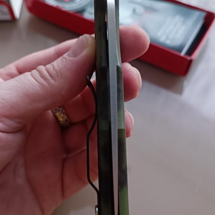 Spyderco endura 4, Zome Green, сталь vg-10