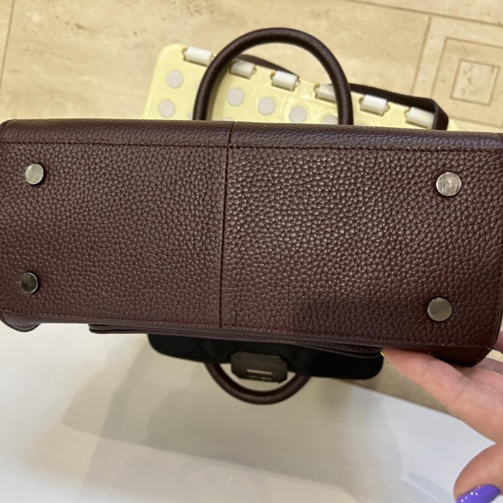 Сумка кожаная