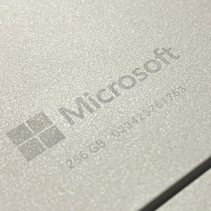 Microsoft surface pro 3 i5/8gb/256gb