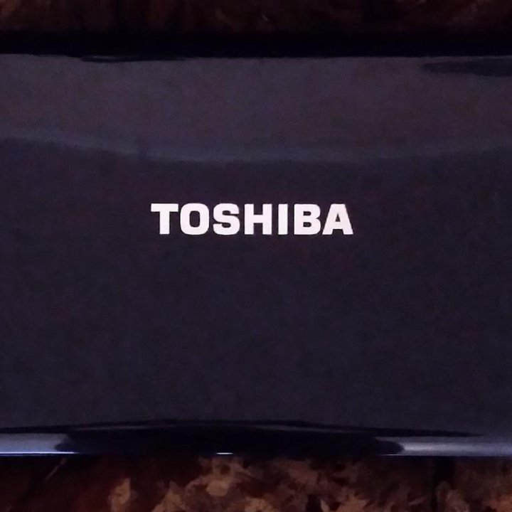 Ноутбук Toshiba 2 ядра 4 гб WiFi Bluetooth Webcam