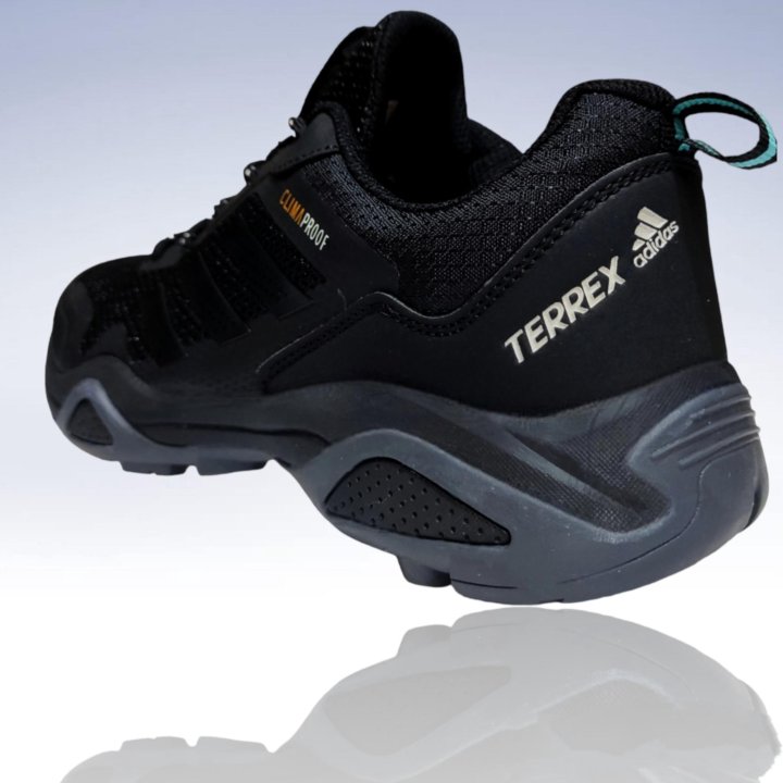 Кроссовки Adidas terrex.Демисезонные.Размеры 41-44