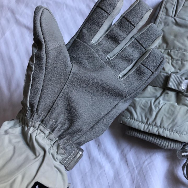 Лыжные перчатки