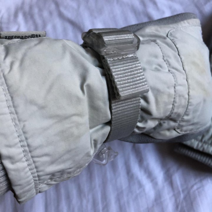 Лыжные перчатки