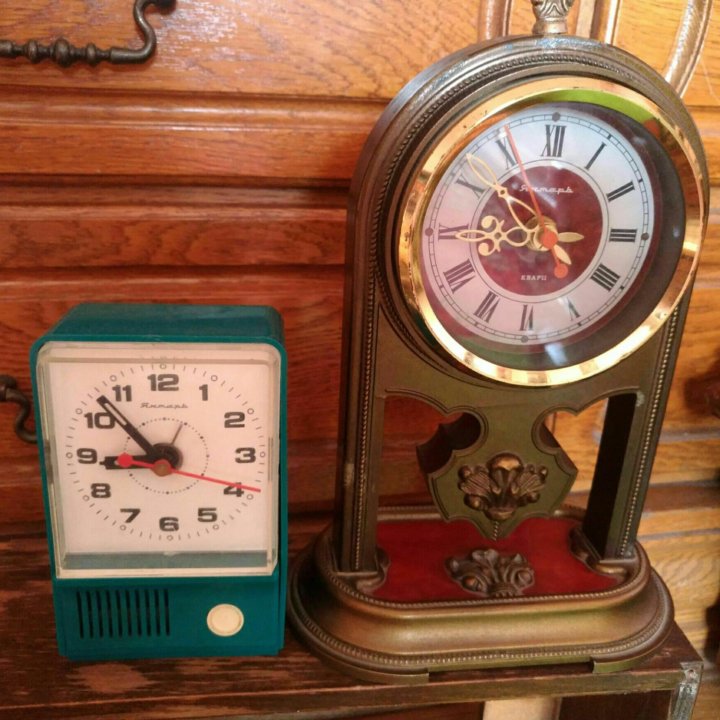 Часы настольные