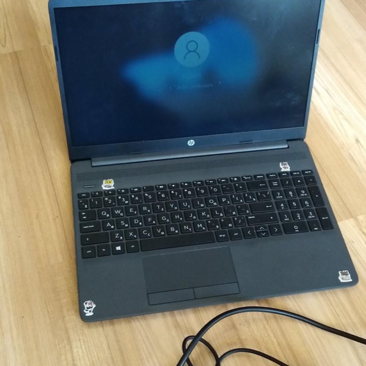 Ноутбук HP 255 G8