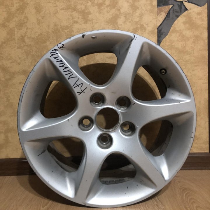 Диск Toyota/Lexus R16 5x114,3