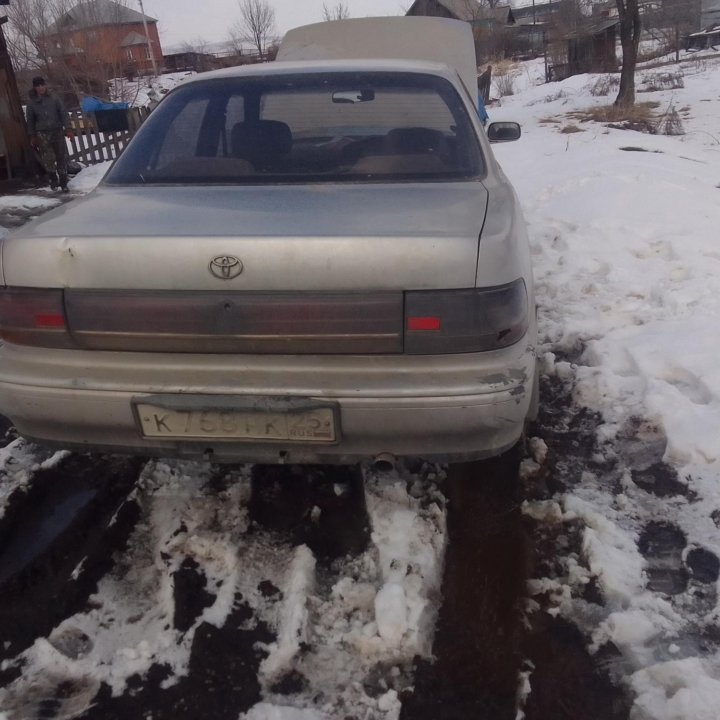 Toyota Camry 1991г в полный разбор