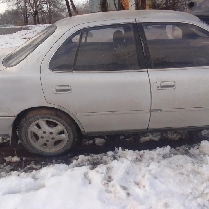 Toyota Camry 1991г в полный разбор