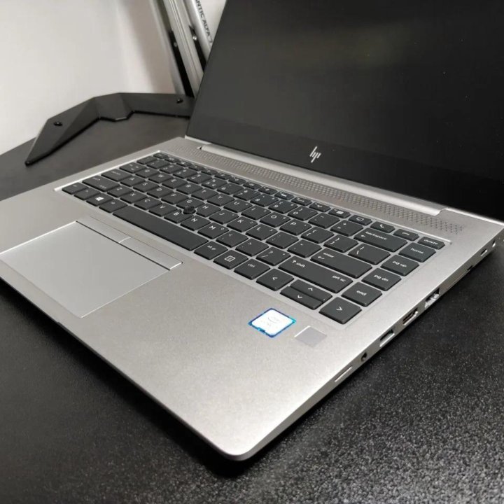 Мощный ноутбук HP Elitebook i5-8350U/8GB/256GB