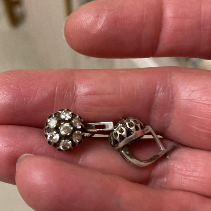 Серебряные серьги