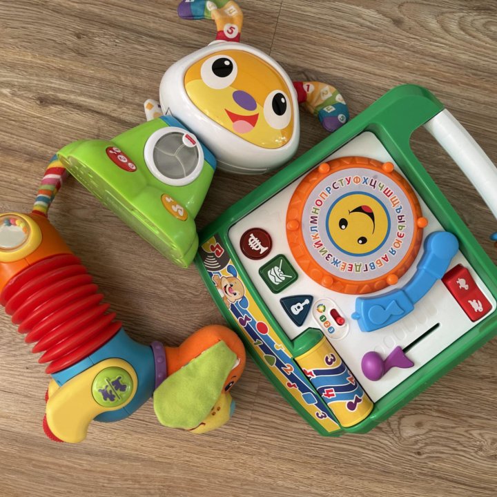 Музыкальные игрушки fisher price