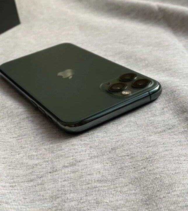 iPhone 11 Pro 256Gb. Тёмно-зелёный