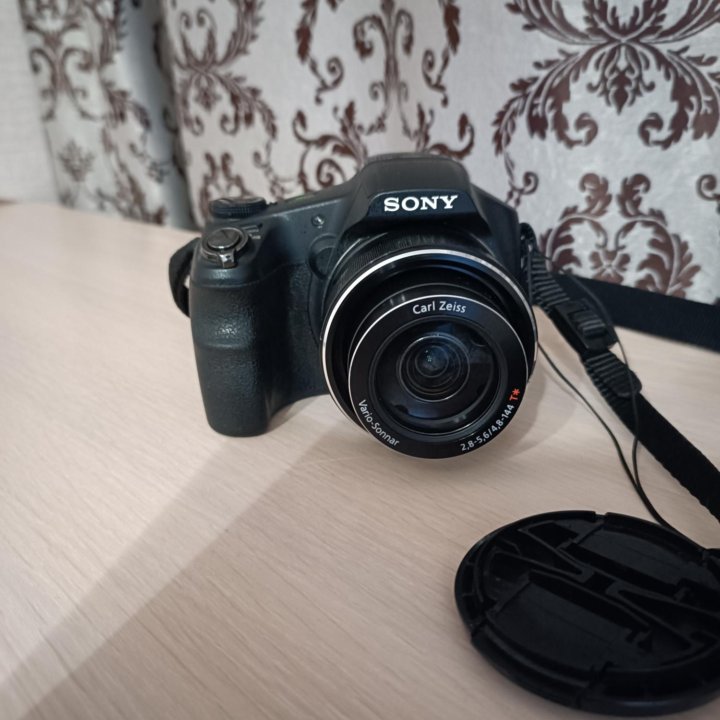 Компактный фотоаппарат sony cyber shot dsc-hx 200