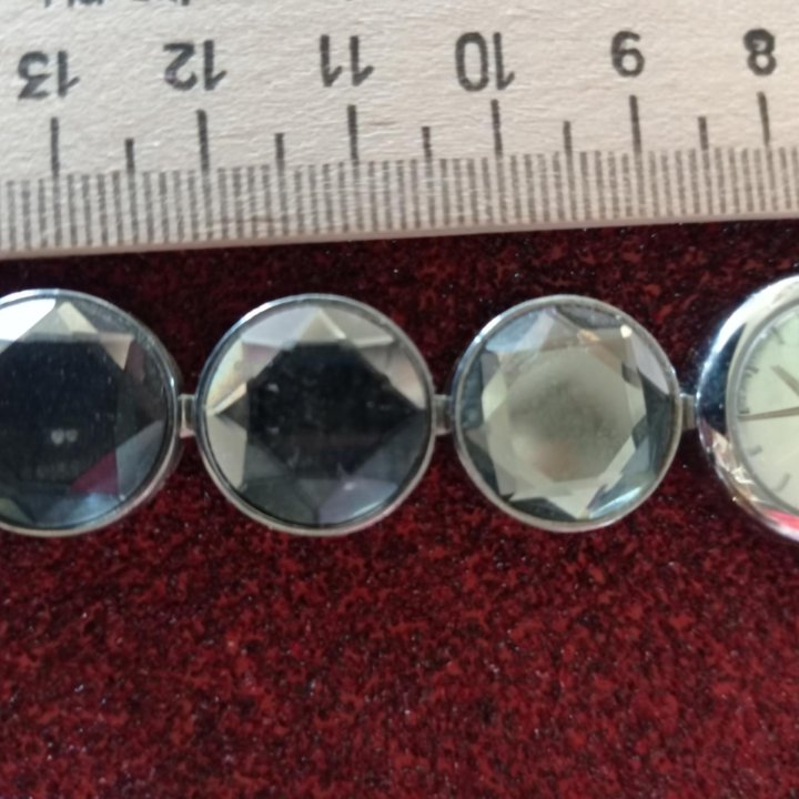 Предлагаю часы dkny