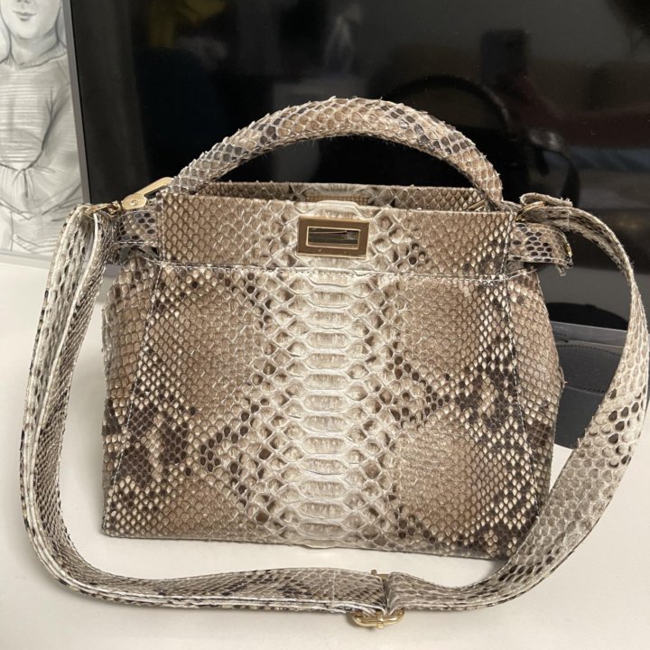 Сумка из питона