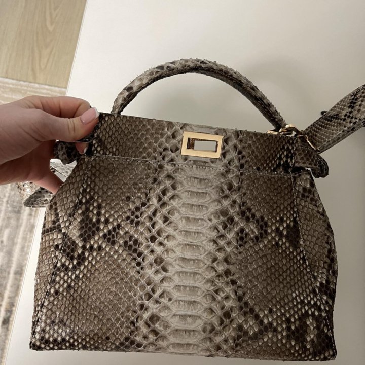 Сумка из питона