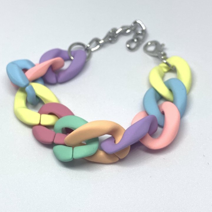 Браслет акриловый