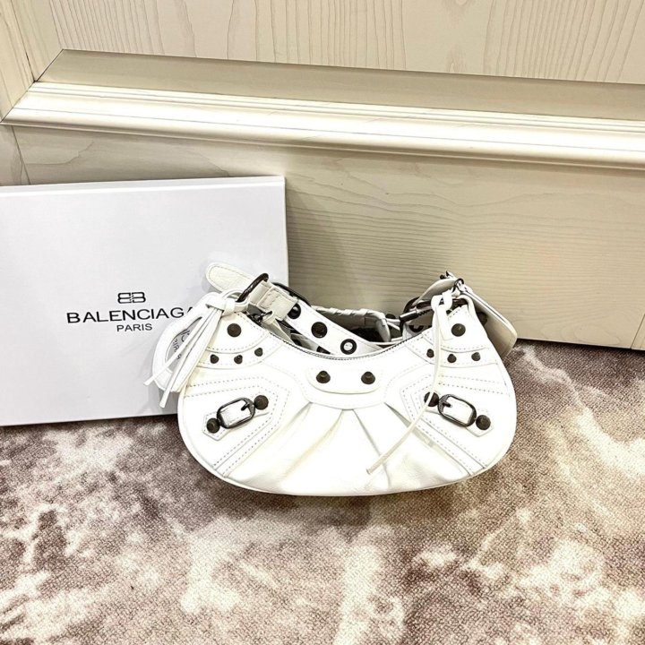 сумка Balenciaga