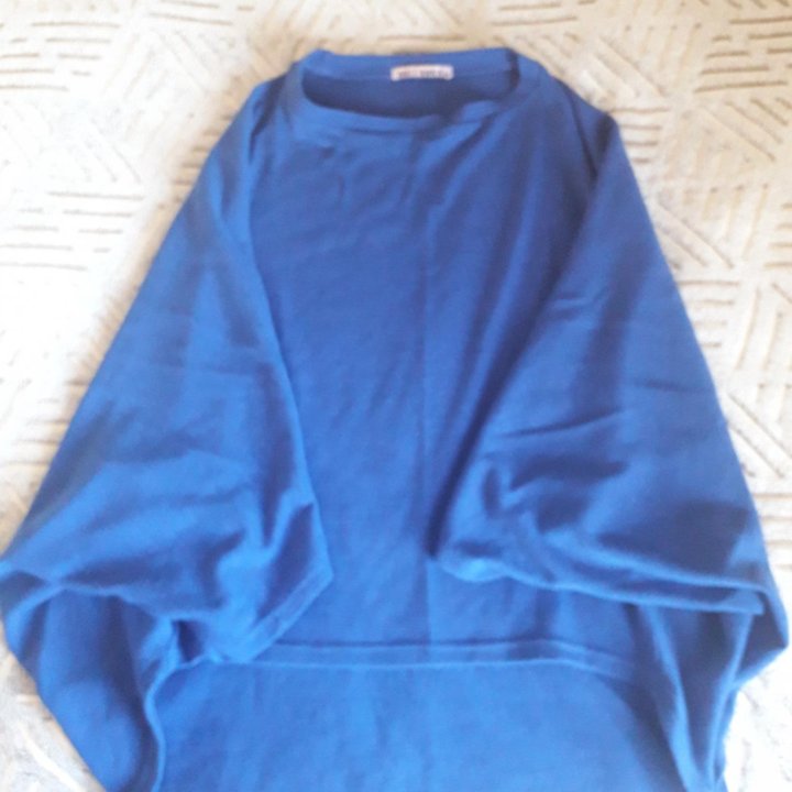 Кофта новая.