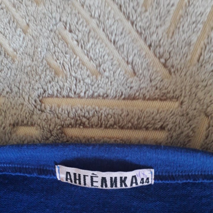 Кофта новая.