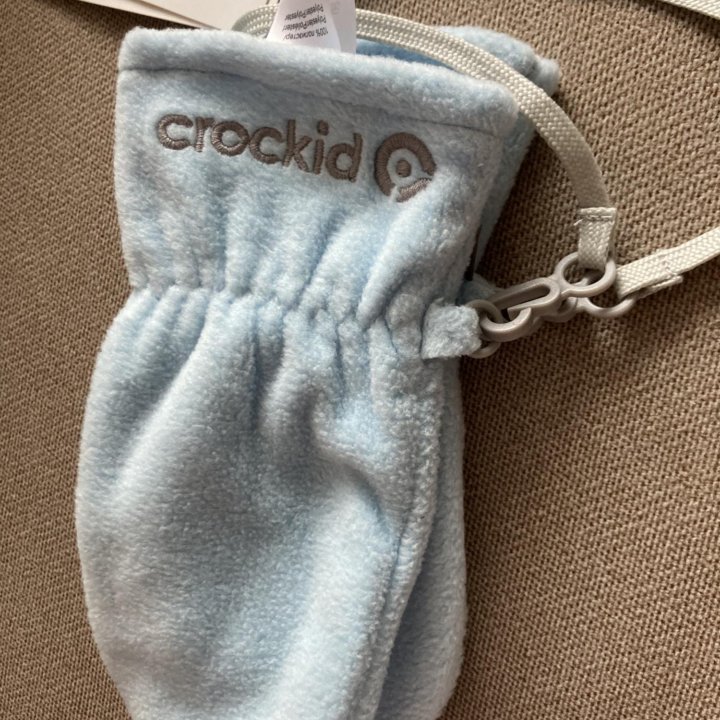 Новые варежки crockid