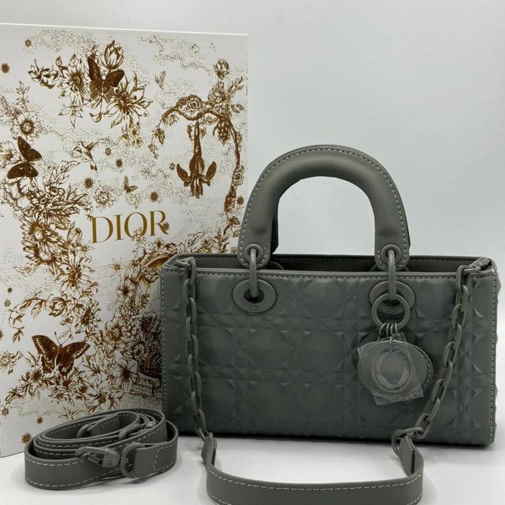 Сумки DIOR 