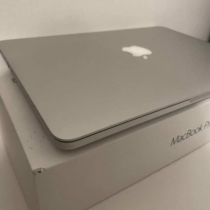 Apple MacBook Pro 13 retina 2015 (A1502)