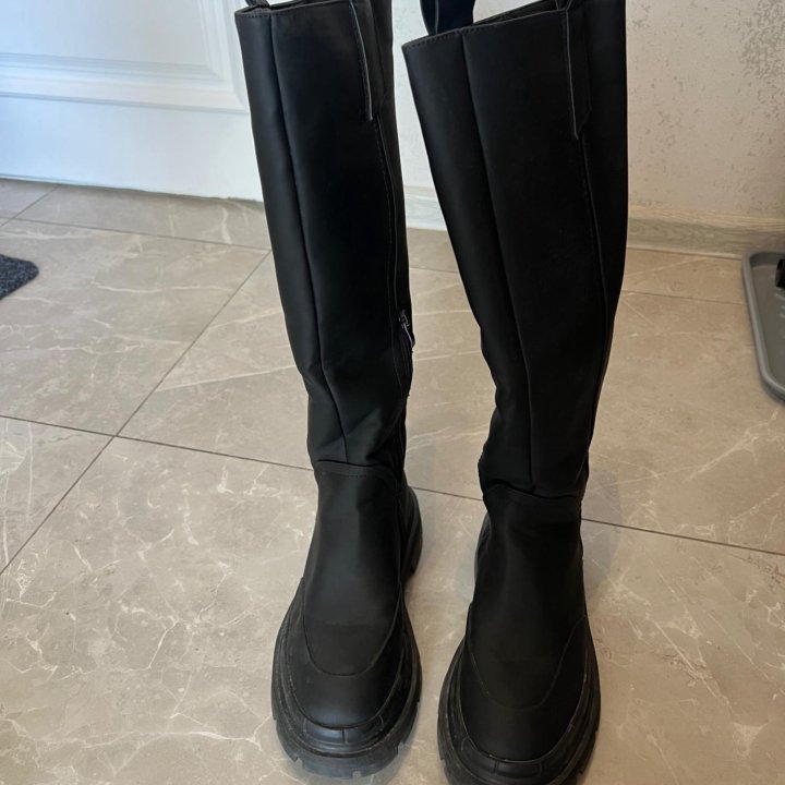 Модные ботинки